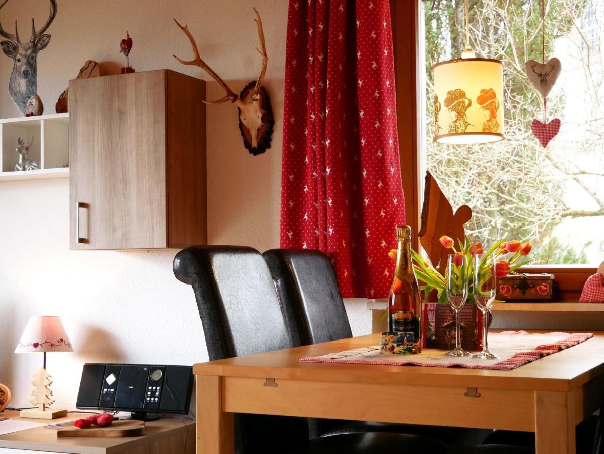 Haus Jurisch Apartment Urberg ภายนอก รูปภาพ