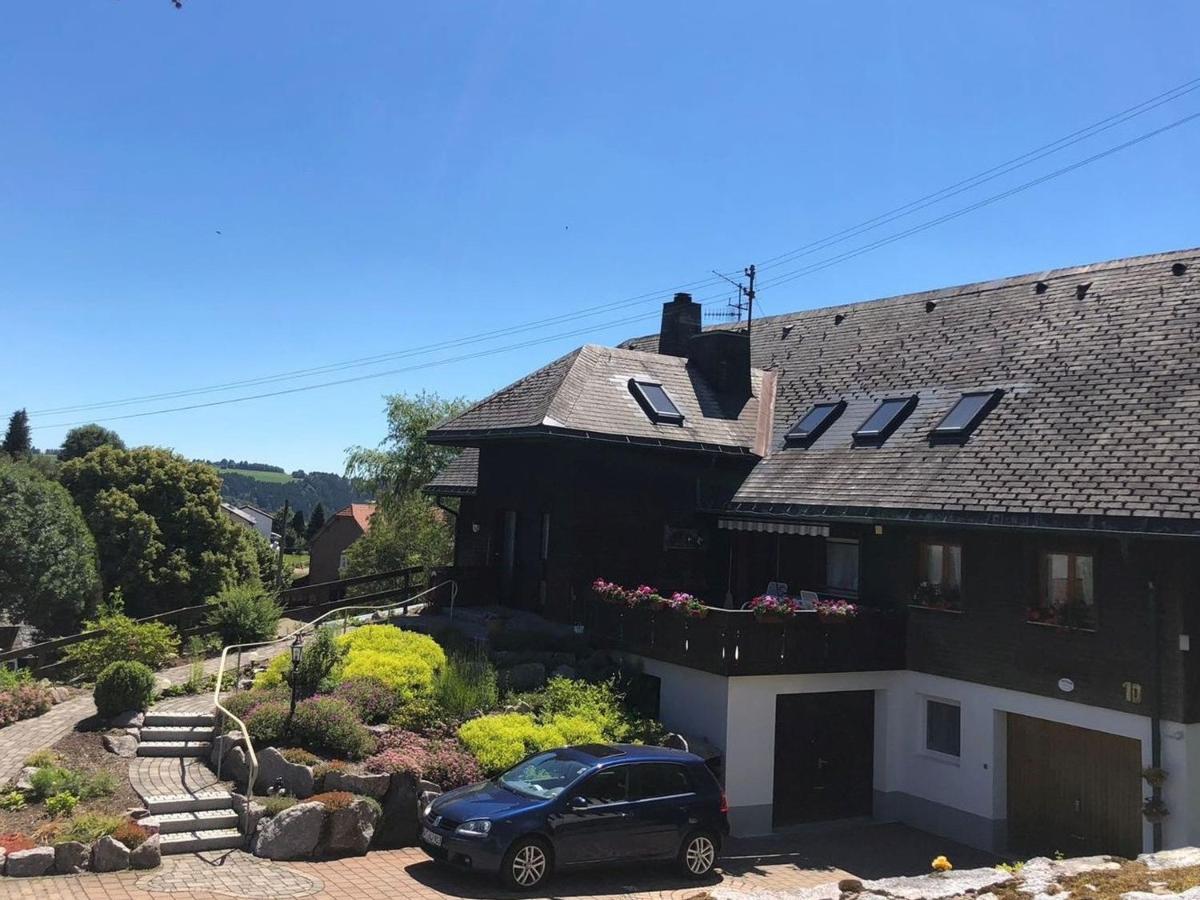 Haus Jurisch Apartment Urberg ภายนอก รูปภาพ