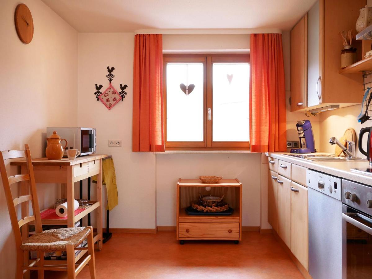 Haus Jurisch Apartment Urberg ภายนอก รูปภาพ